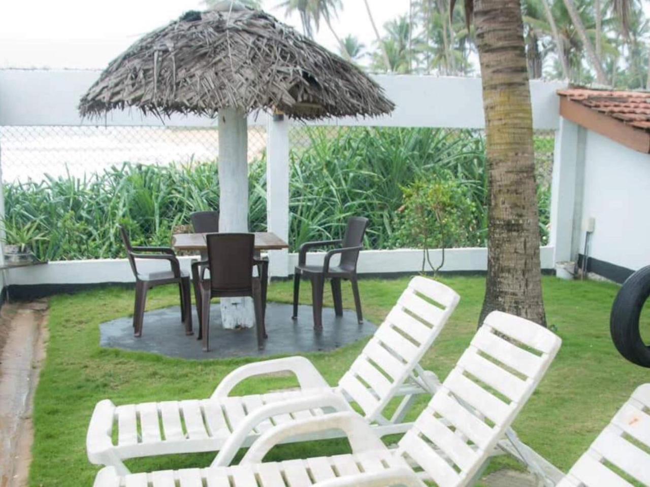 Bussa Ashen'S Beach House מראה חיצוני תמונה