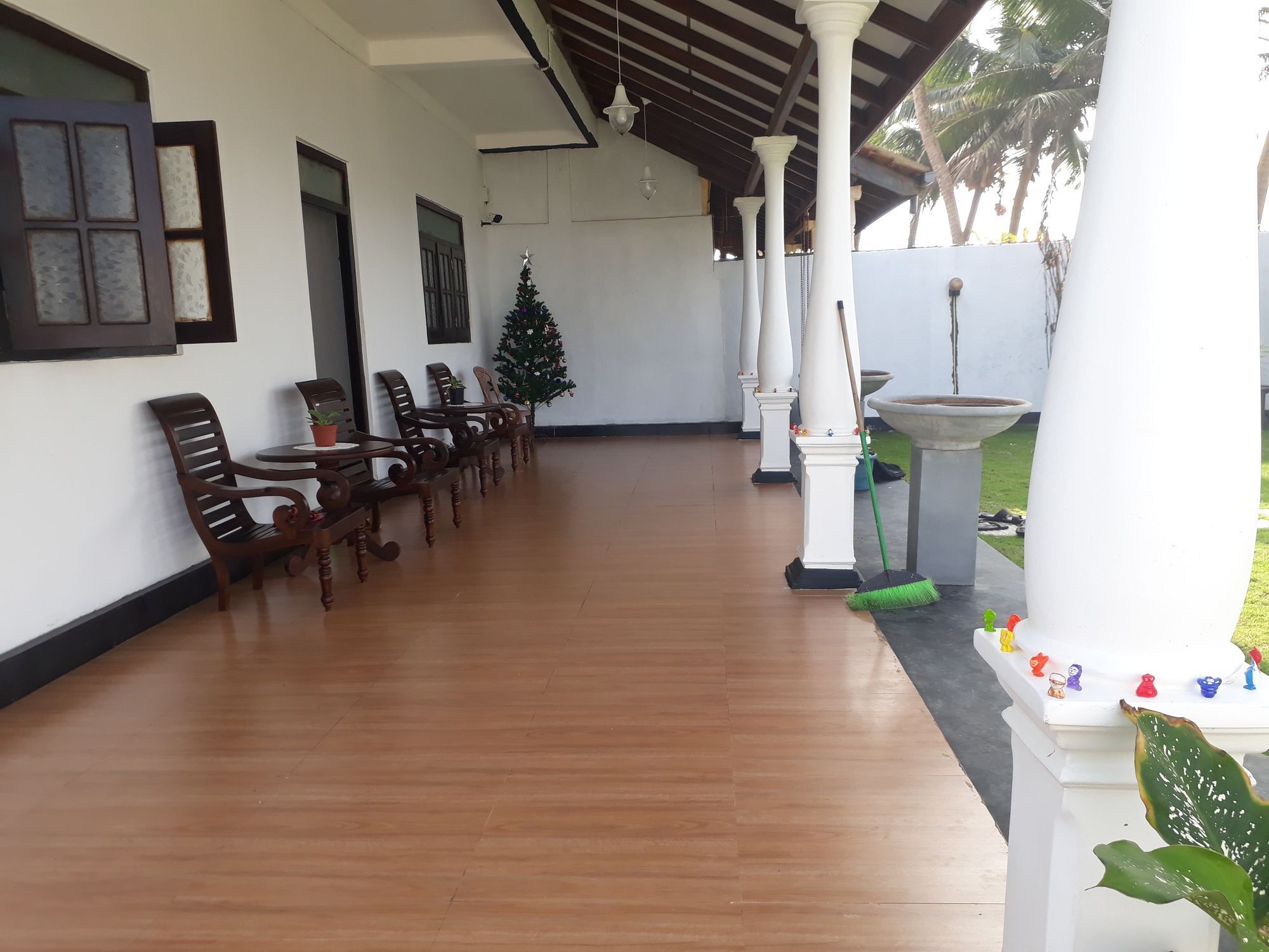 Bussa Ashen'S Beach House מראה חיצוני תמונה