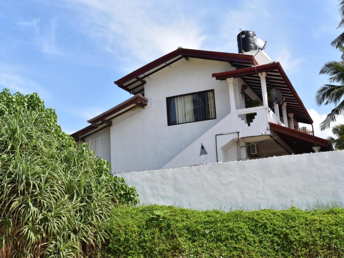 Bussa Ashen'S Beach House מראה חיצוני תמונה